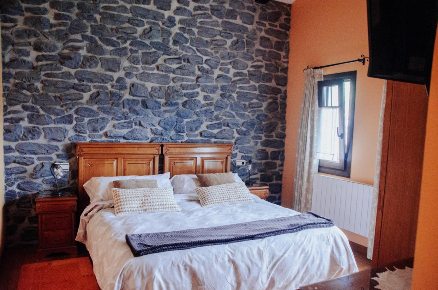 Lezamakoetxe Guest House Sopuerta Exterior photo